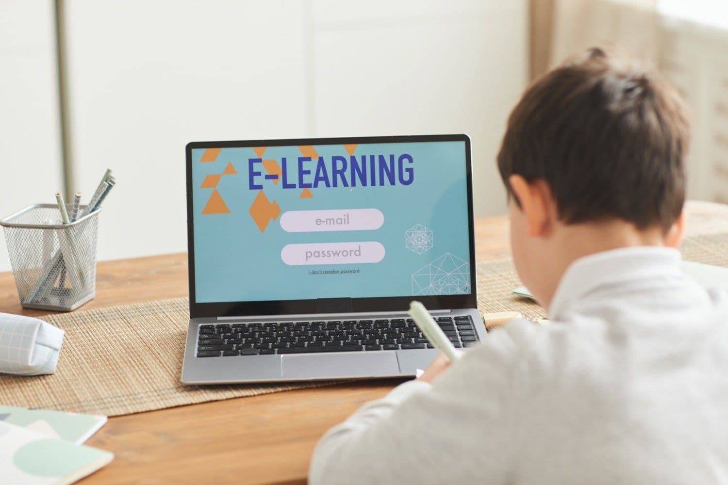 Online Ders: Yazılımı Uzaktan Eğitim